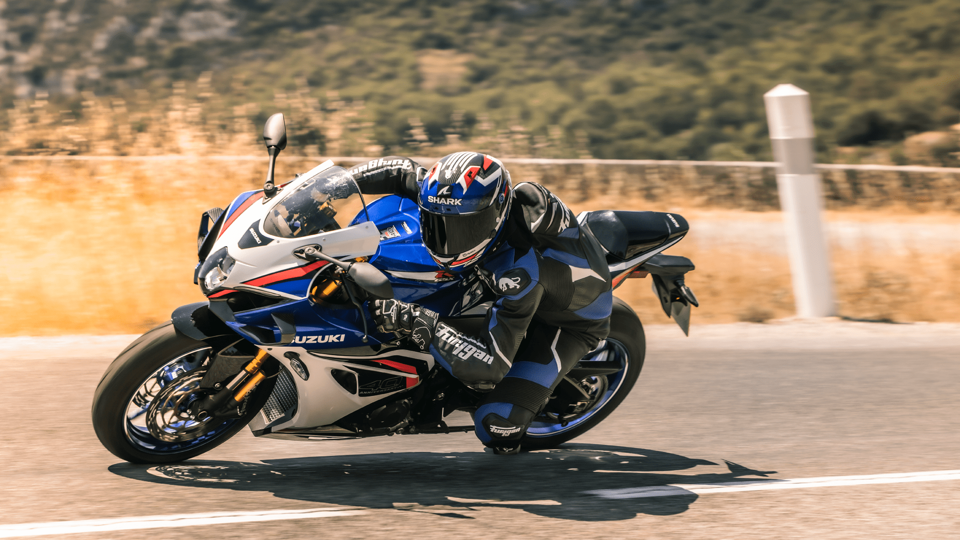 Suzuki conmemora el 40° aniversario de la línea GSX-R